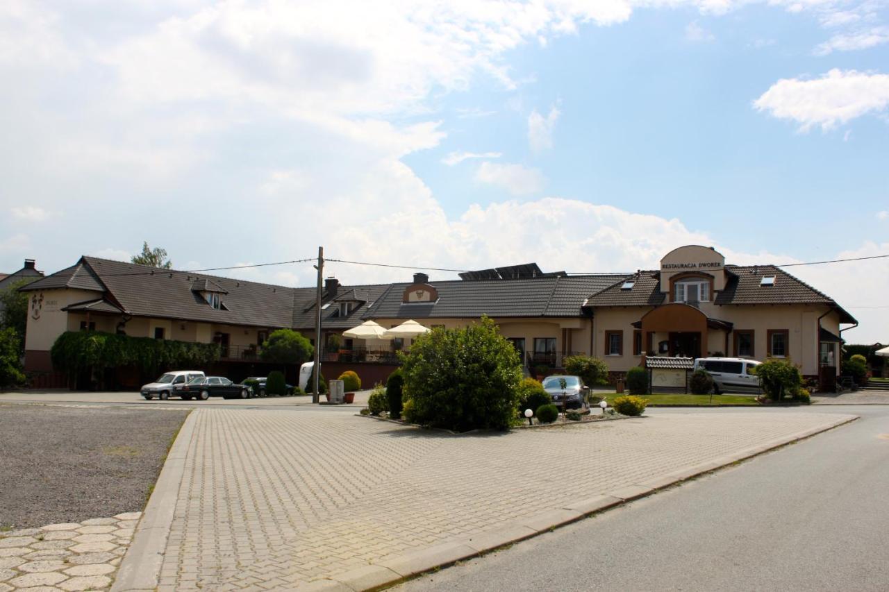 Dworek Szonowice Exteriör bild